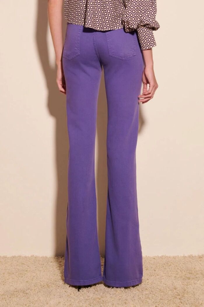 Imagem de Calça Isis Roxa Le Blog