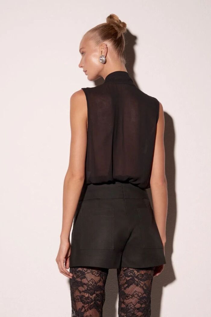 Imagem de Blusa Ellen Preta Le Blog