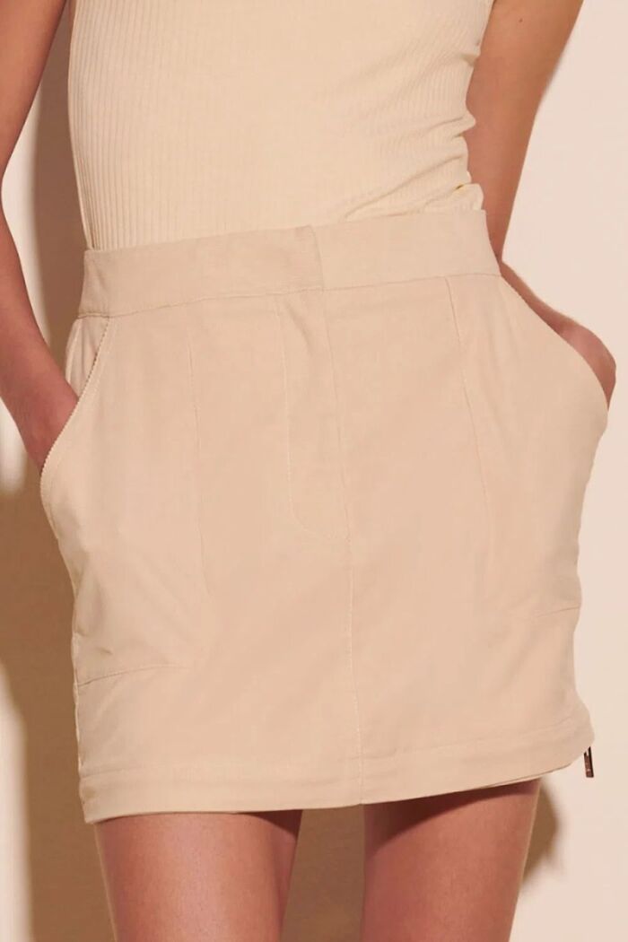 Imagem de Saia Sabrina Bege Le Blog