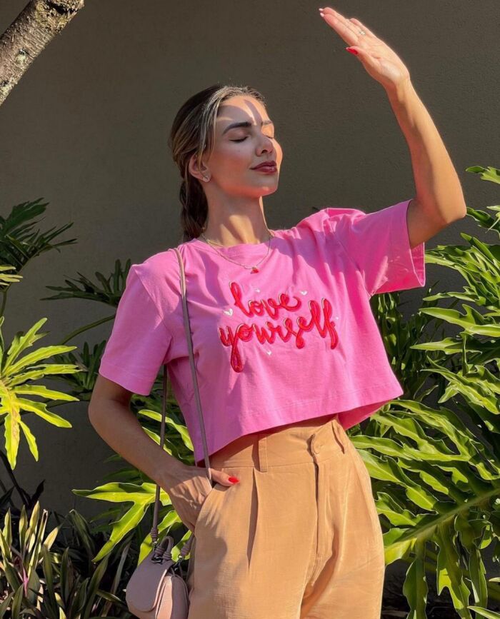 Imagem de Shirt Love Yourself Olívia