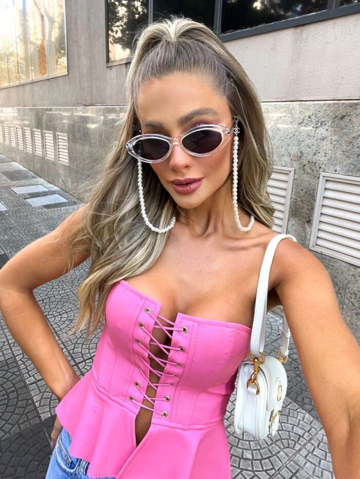 Imagem de Cropped Nubia Cloude