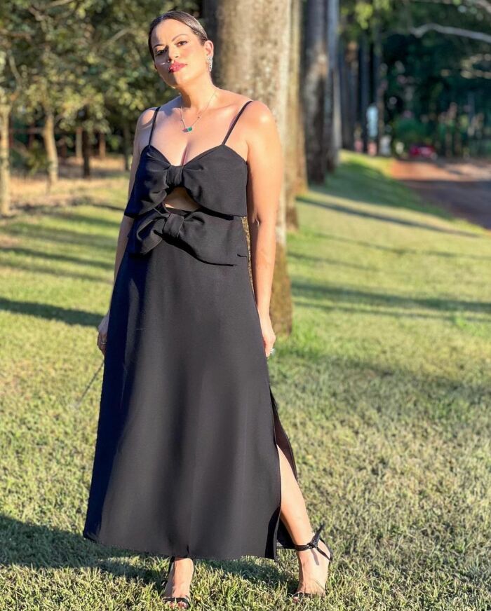 Imagem de Vestido Linara Preto Aquarella