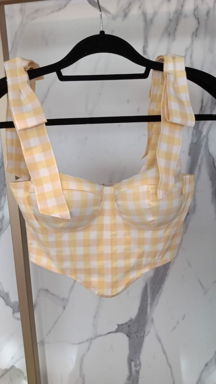 Imagem de Cropped Brigite Amarelo Cloude