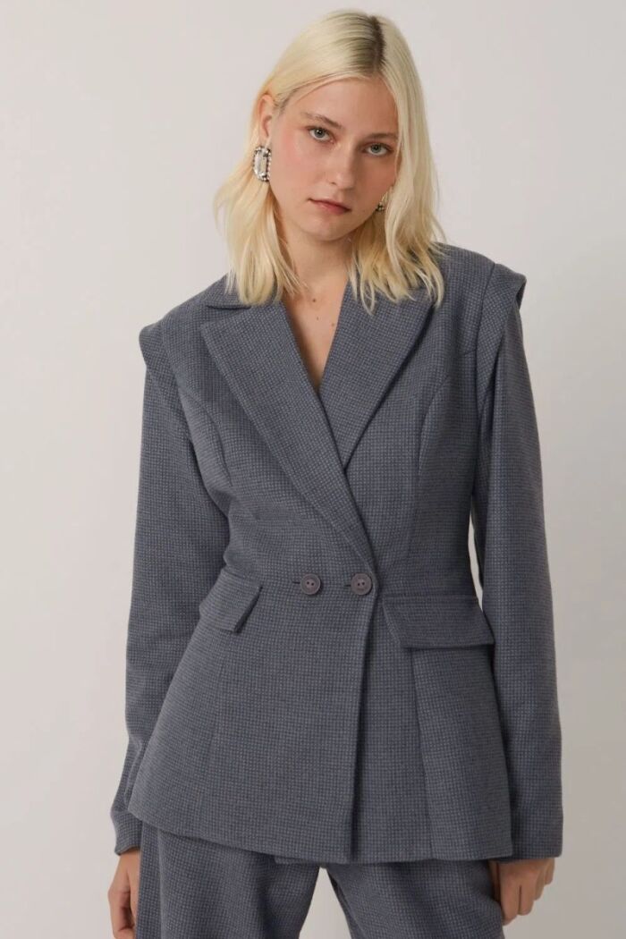 Imagem de Blazer Betina Cinza Le Blog