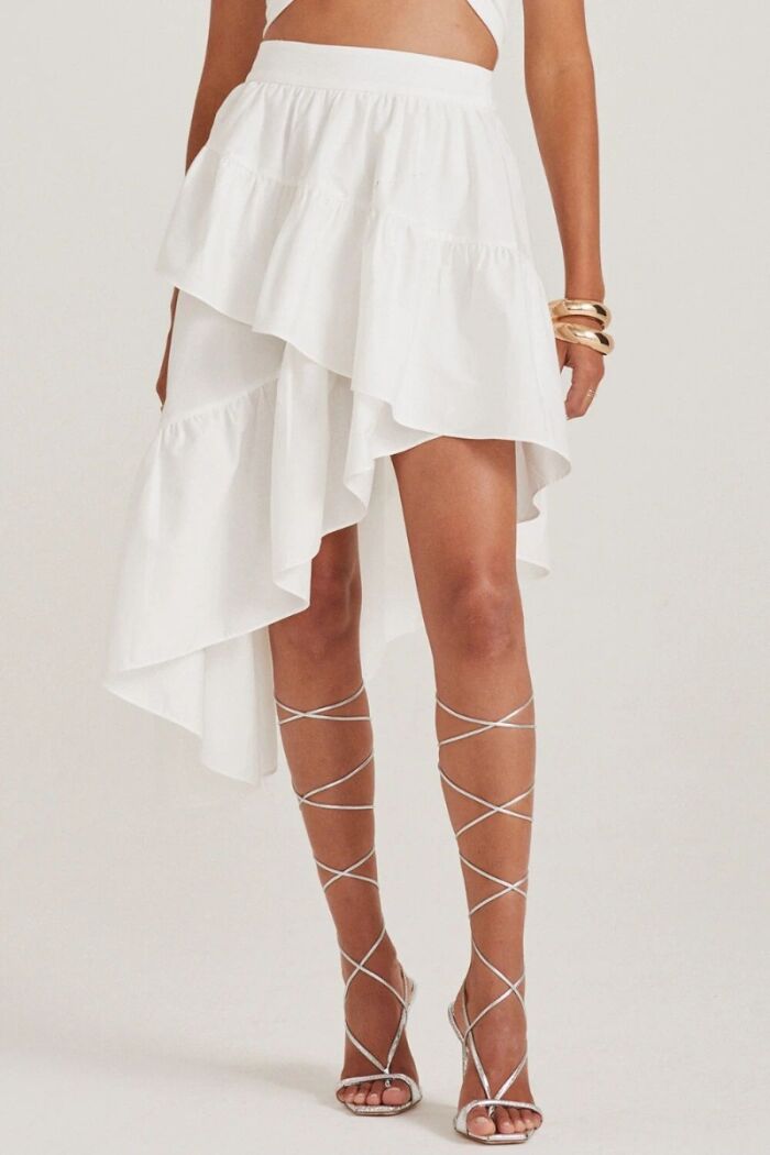 Imagem de Saia Mídi Barra Assimétrica Off White Zen