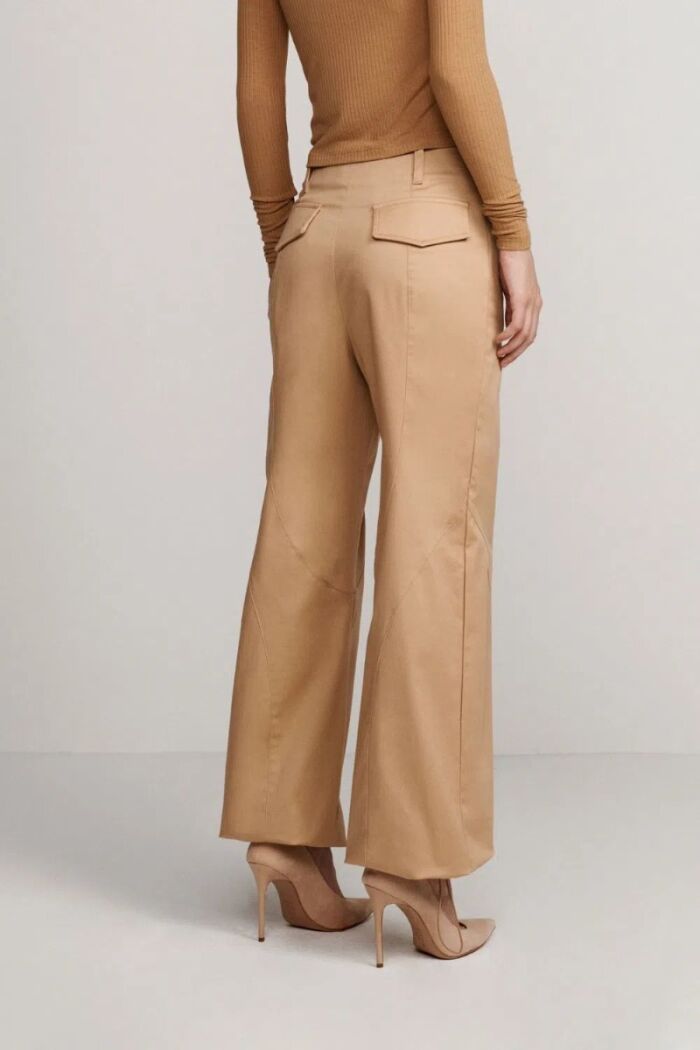 Imagem de Calça Katia Caqui Latte Le Blog