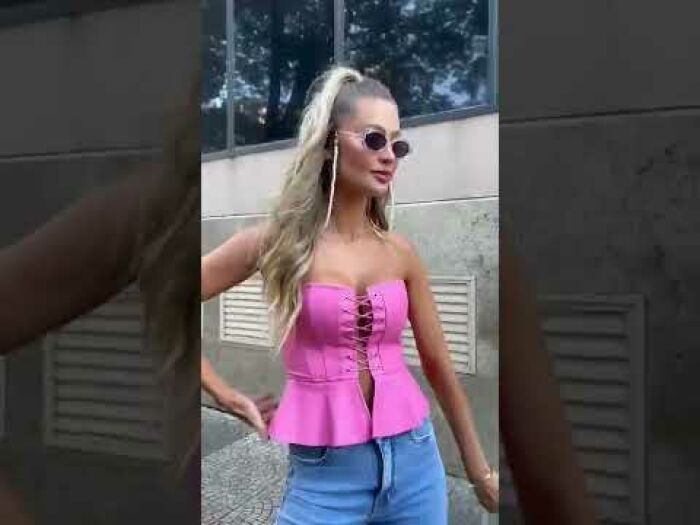 Imagem de Cropped Nubia Cloude