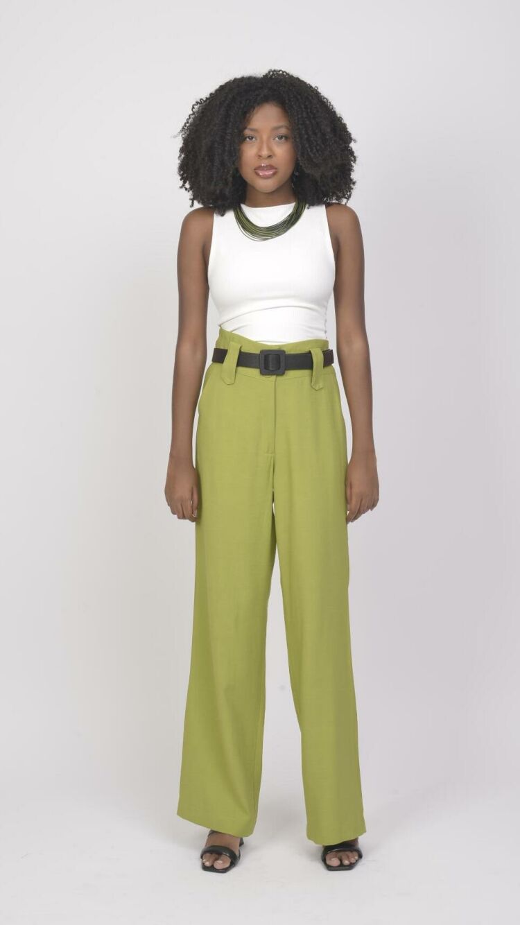 Imagem do produto Calça Verde Pistache Reta de Alfaiataria com Corte Clássico - Design Sofisticado para Looks Modernos