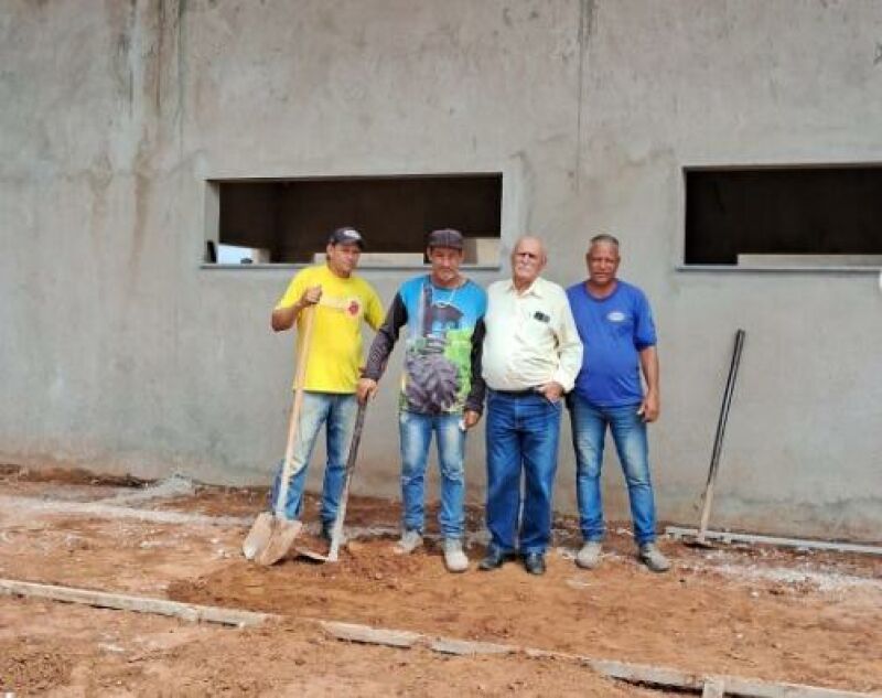 Ilustração da notícia Prefeito Juvenal Consolaro acompanha obras de mais de R$ 2 milhões em Figueirão