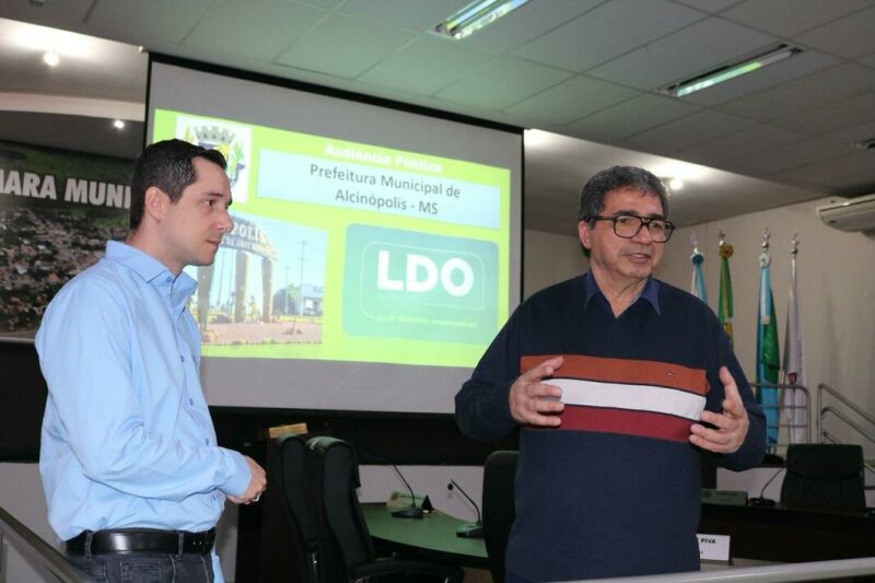 Ilustração da notícia Prefeitura de Alcinópolis apresenta planejamento financeiro e prioridades para 2027 durante audiência pública