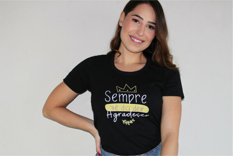 Imagem adicional 2 do item Camiseta Feminina Oi Linda com Estampa Dia de agradecer - MU1005