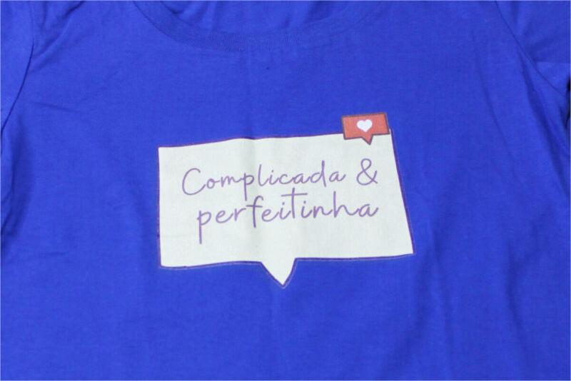 Imagem adicional 2 do item Camiseta Feminina da Oi Linda - Estampa Complicada e perfeitinha - MU1006