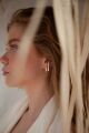 Imagem adicional 1 do item brinco earhook 2 zirconias laterais