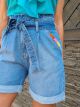 Imagem adicional 1 do item Short Jeans Bordado Luzia Fazzolli