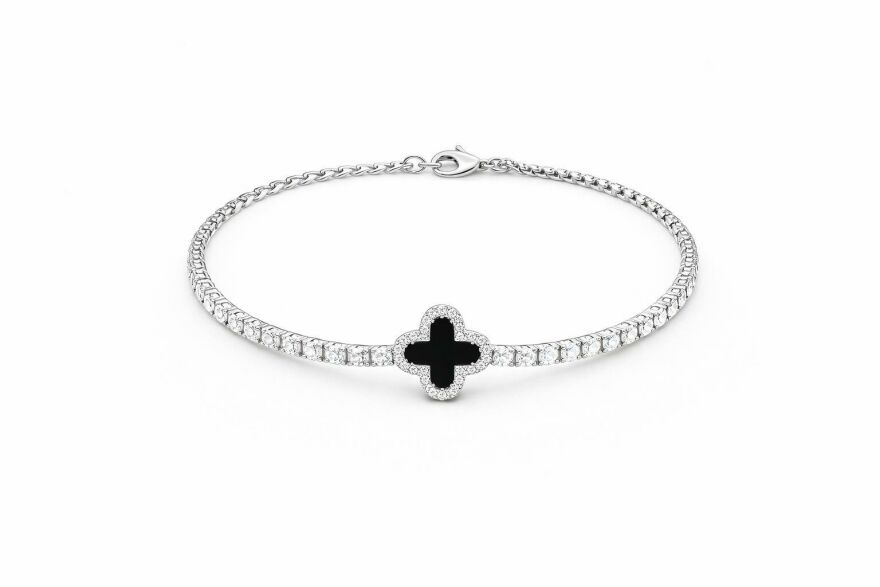 Imagem de Pulseira Trevo Prata Cravejada