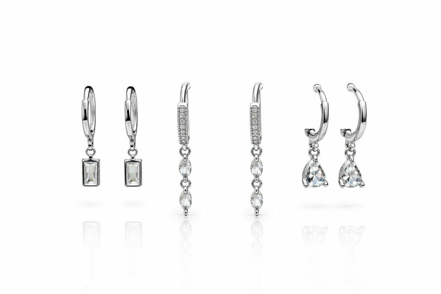 Imagem de Conjunto de 3 brincos Pequenos Prateados