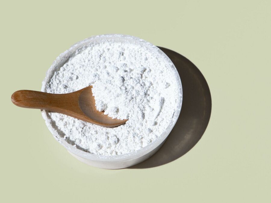 Produto atua como um poderoso agente de limpeza e branqueador. Foto: Freepik