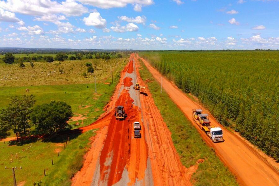 Imagem Obras-na-rodovia-MS-357-que-liga-Ribas-do-Rio-Pardo-a-Camapua-Foto-Alvaro-Rezende-1024x683