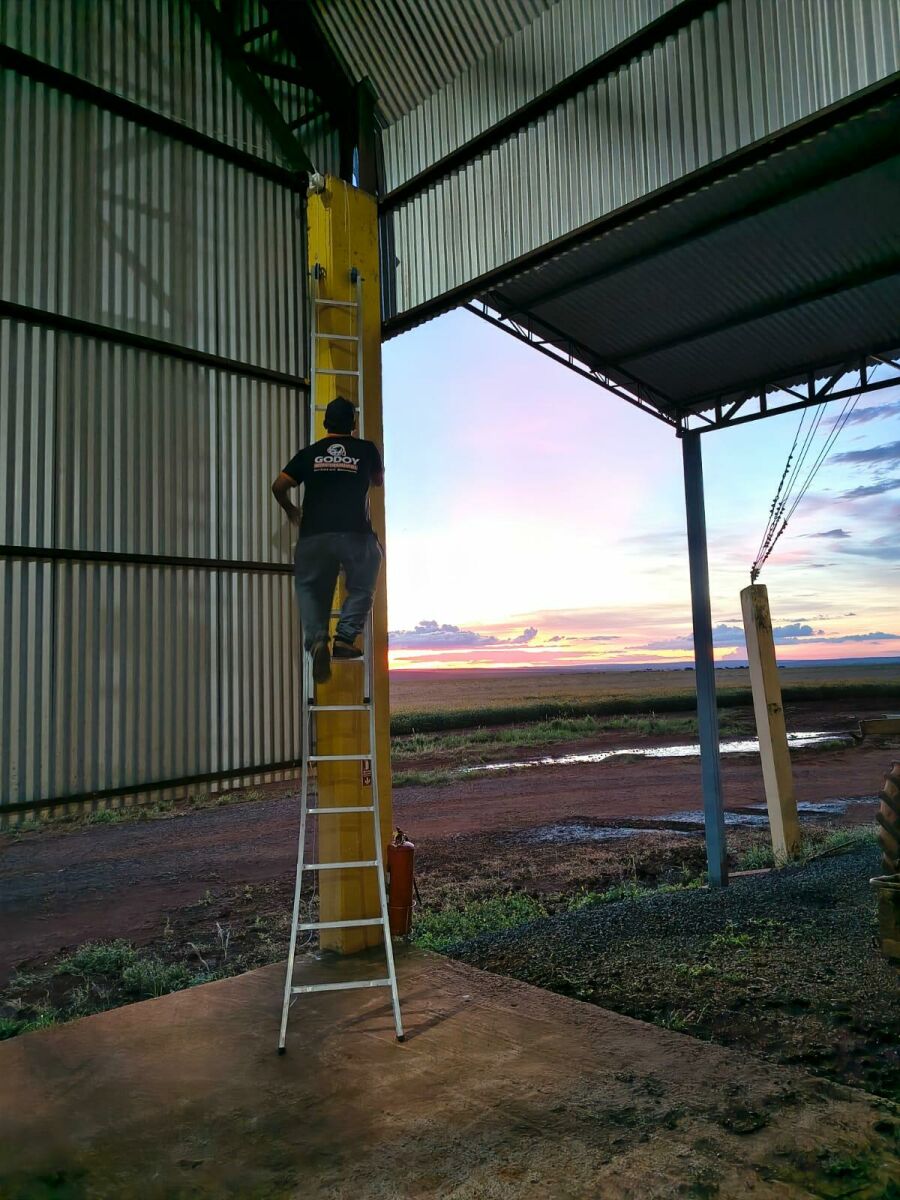 Imagem f6460730-6cf2-418b-9d6e-4093ed568dbb