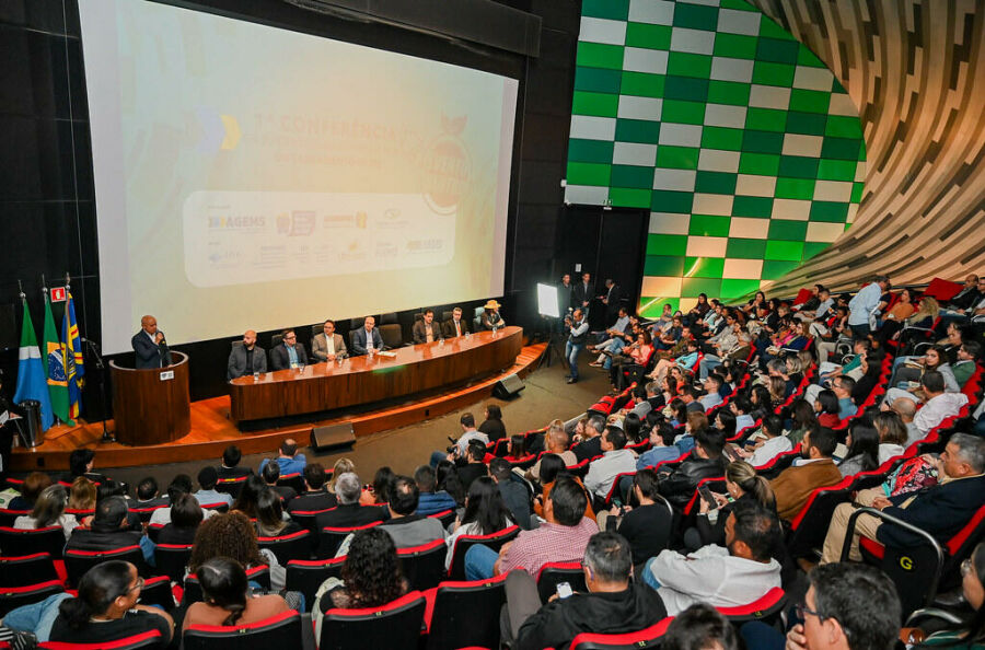 Imagem 1a-conferencia-sustentabilidade-regulacao-saneamento-95