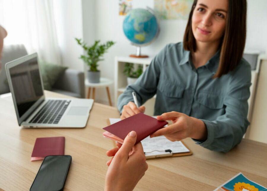 Imagem despachante-de-visto-que-busca-marketing-digital