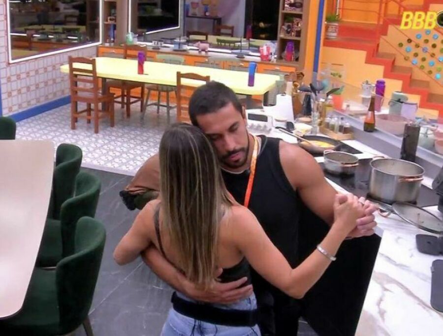 Imagem Maike-renata-