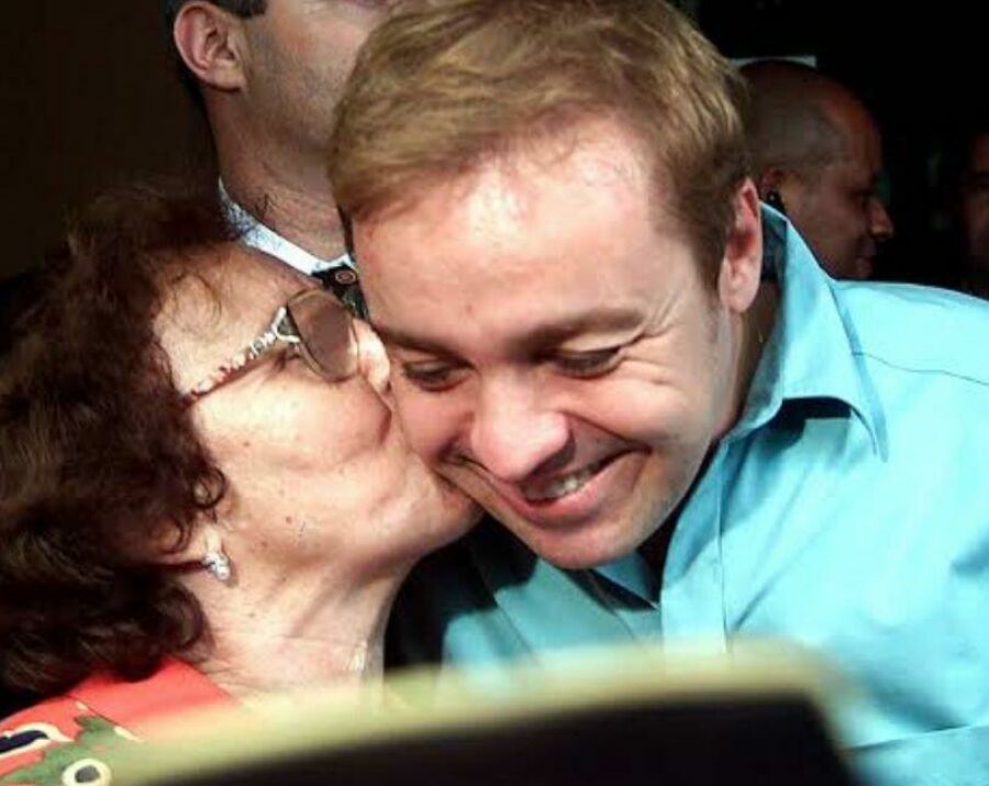 Imagem Gugu_e_Dona_Maria