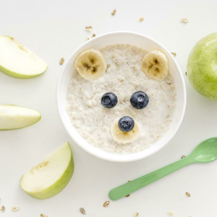 Imagem tigela-com-flocos-de-aveia-e-frutas