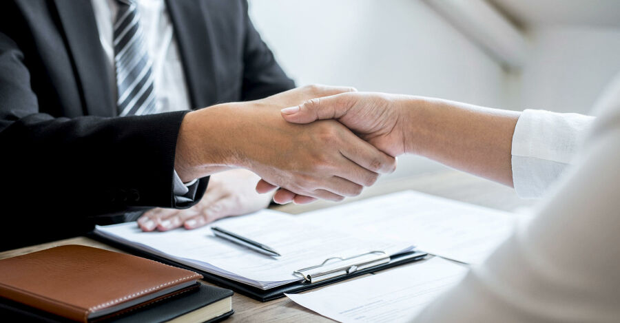 Seja para sua casa ou empresa, contar com um recrutamento e seleção especializado pode tornar o processo de contratação muito mais rápido, seguro e eficiente. Reprodução: Internet