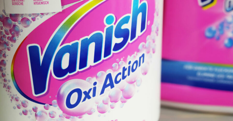 Vanish Oxi Action para remover manchas difíceis. Reprodução: Internet