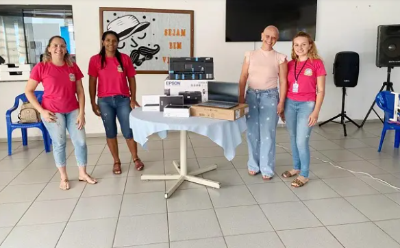 Imagem de compartilhamento para o artigo Prefeitura compra novos equipamentos e uniformes em Figueirão da MS Todo dia
