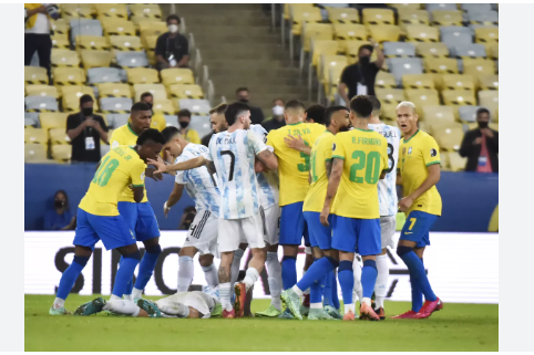 Brasil perde em casa pela primeira vez na história das