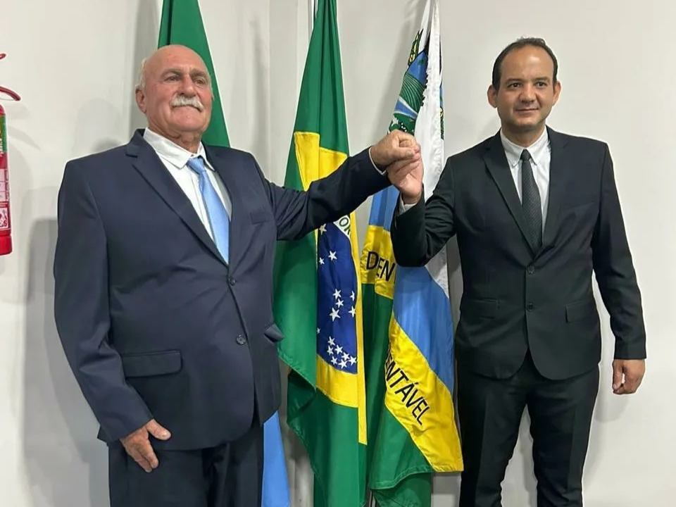 Imagem de compartilhamento para o artigo Juvenal Consolaro e Jorge Enfermeiro assumem segundo mandato com visão transformadora para Figueirão da MS Todo dia