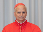 Imagem da notícia Habemus Papam: fumaça branca sai da chaminé da Capela Sistina e novo Papa é anunciado