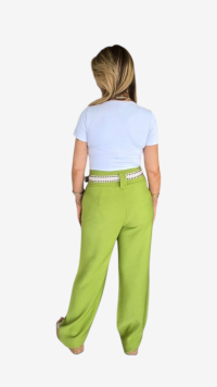Imagem adicional 2 do item Body Classic U Canelado em Poliamida com Decote U e Manga Curta Branco - Frescor, Conforto e Versatilidade para o Dia a Dia