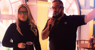 Imagem da notícia Amiga de produtor de Marília Mendonça detona Dona Ruth e pede reconhecimento do vínculo empregatício