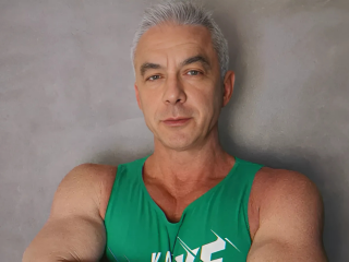 Imagem da notícia Justiça decreta prisão de Alexandre Correa, ex-marido de Ana Hickmann, por não pagar pensão ao filho