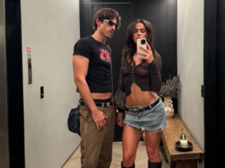 Imagem da notícia Bruna Marquezine é vista acompanhada de cantor em restaurante no Rio de Janeiro