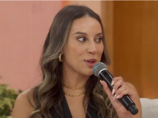 Imagem da notícia Renata, campeã do BBB 25, revela que ainda não recebeu o prêmio milionário: "Não caiu"