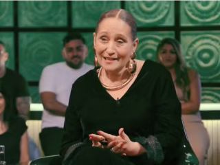Imagem da notícia Sonia Abrão relata confusão que quase a fez ser presa em um parque nos Estados Unidos: "Foi traumatizante"