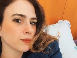 Imagem da notícia Bem-humorada, Tatá Werneck revela sonho inusitado que teve com Cauã Reymond: "Acordei bolada"