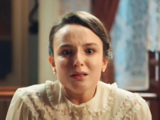 Imagem da notícia "Atura ou surta", diz Larissa Manoela sobre críticas a sua atuação em "Êta Mundo Melhor!"