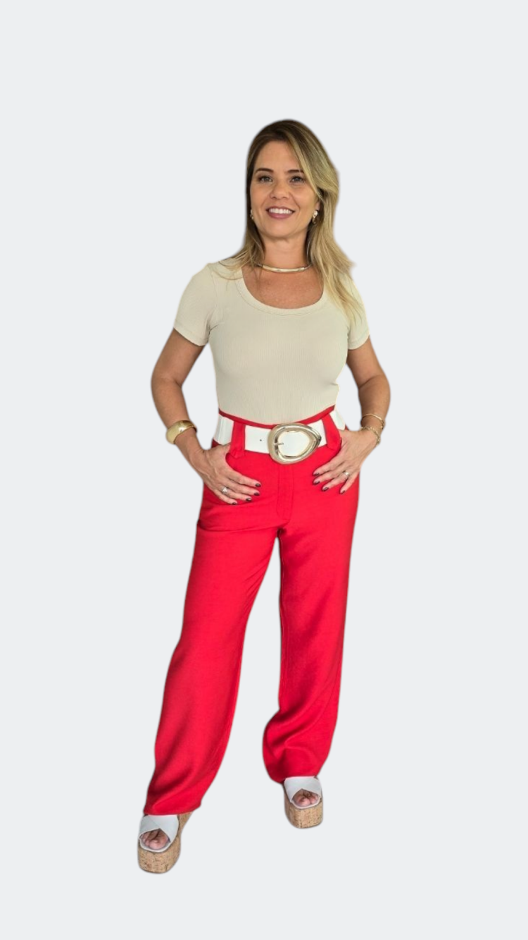 Imagem do produto Body Classic U Canelado em Poliamida com Decote U e Manga Curta Bege - Frescor, Conforto e Versatilidade para o Dia a Dia