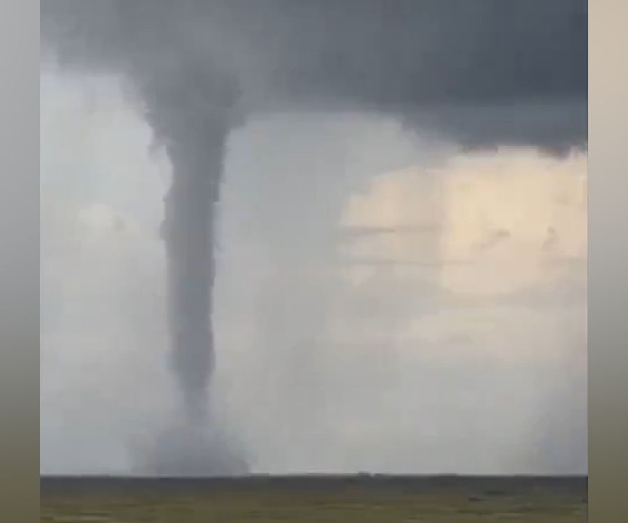 Imagem tornado-milton-furacao