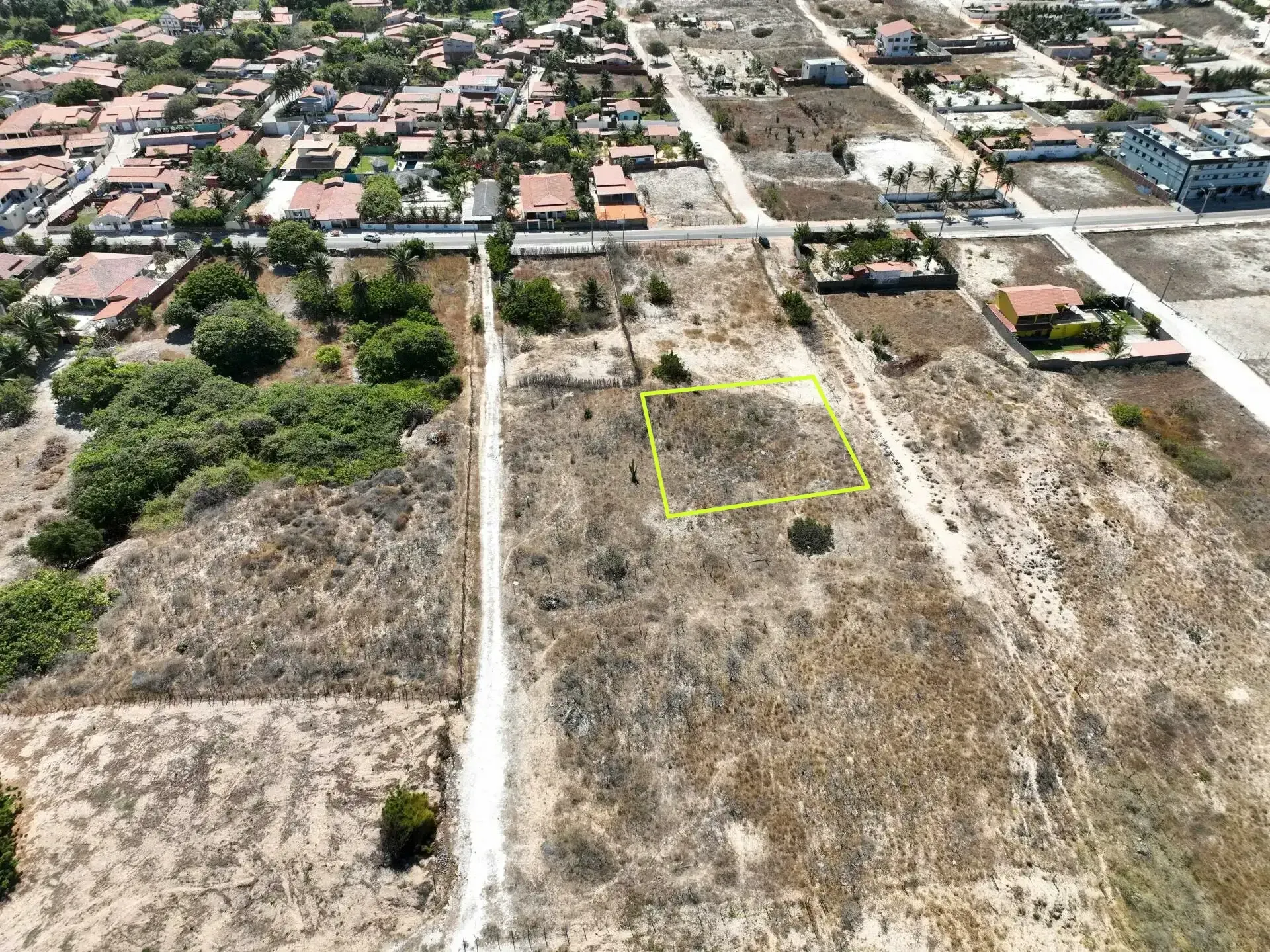 Imagen de terreno cerca del centro de Pontal do Maceió