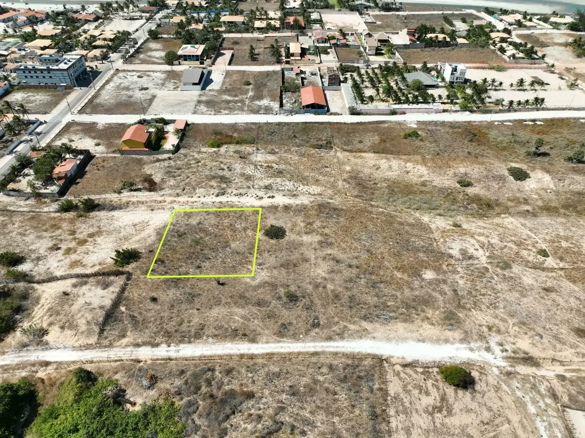 Imagen de terreno cerca del centro de Pontal do Maceió