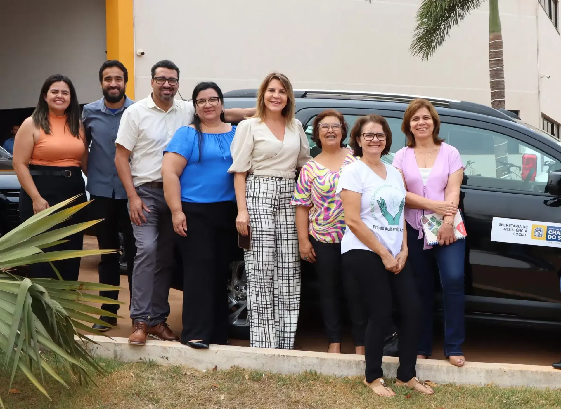 Imagem de compartilhamento para o artigo Chapadão do Sul reforça apoio à criança e adolescente com entrega de veículos da MS Todo dia