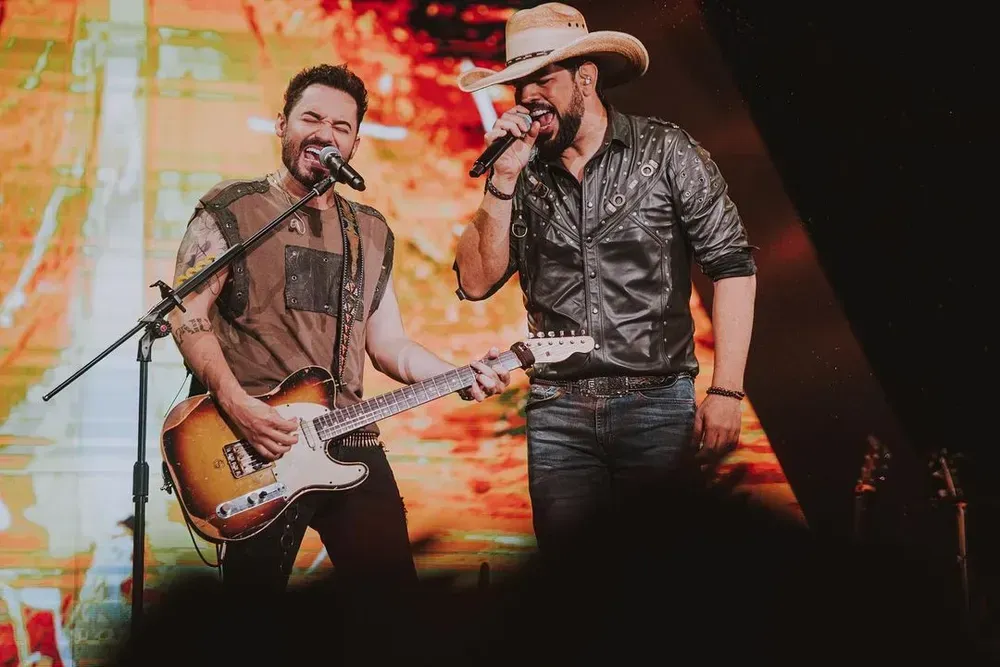 Imagem de compartilhamento para o artigo Paraíso das Águas comemora 20 anos e terá show com Fernando e Sorocaba da MS Todo dia