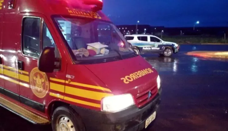 Imagem de compartilhamento para o artigo Adolescente é atropelado por carro enquanto atravessava a rua em Chapadão do Sul da MS Todo dia