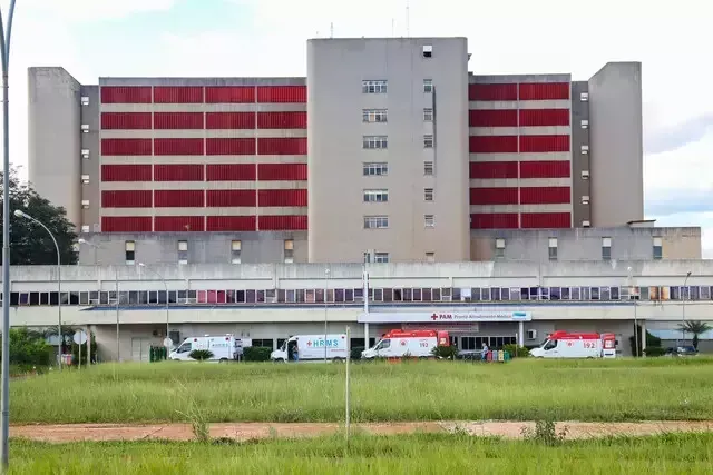 Imagem de compartilhamento para o artigo Hospital Regional cancela cirurgias e limita visitas após surto de Covid da MS Todo dia
